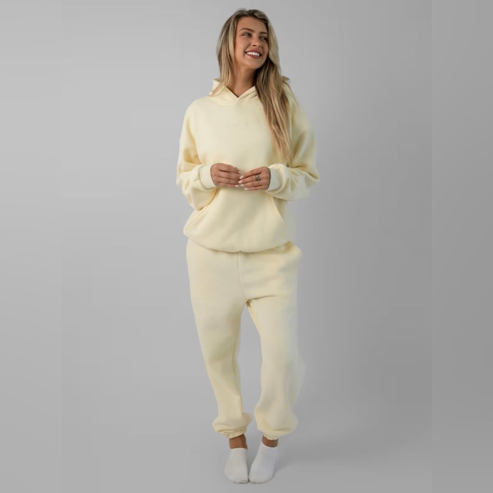 NWT COMFRT Yellow Hoodie and Sweatpants Matching Set